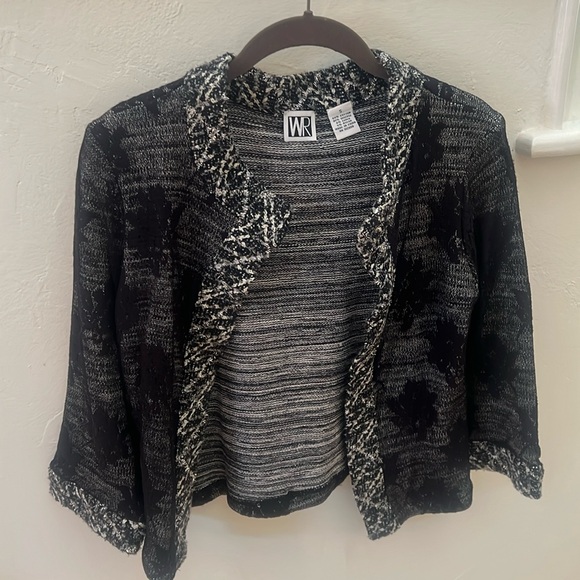 WR Gray Marled Open Face Jacket Sweater with Black Floral Lace Overlay Size Smal - Picture 1 of 8